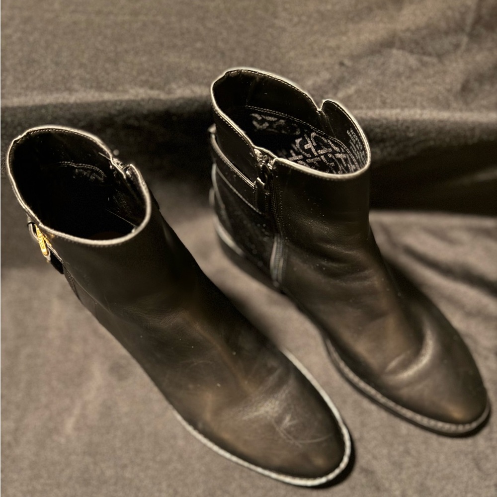 Cole Haan Black Hampshire Leather Ankle Boots